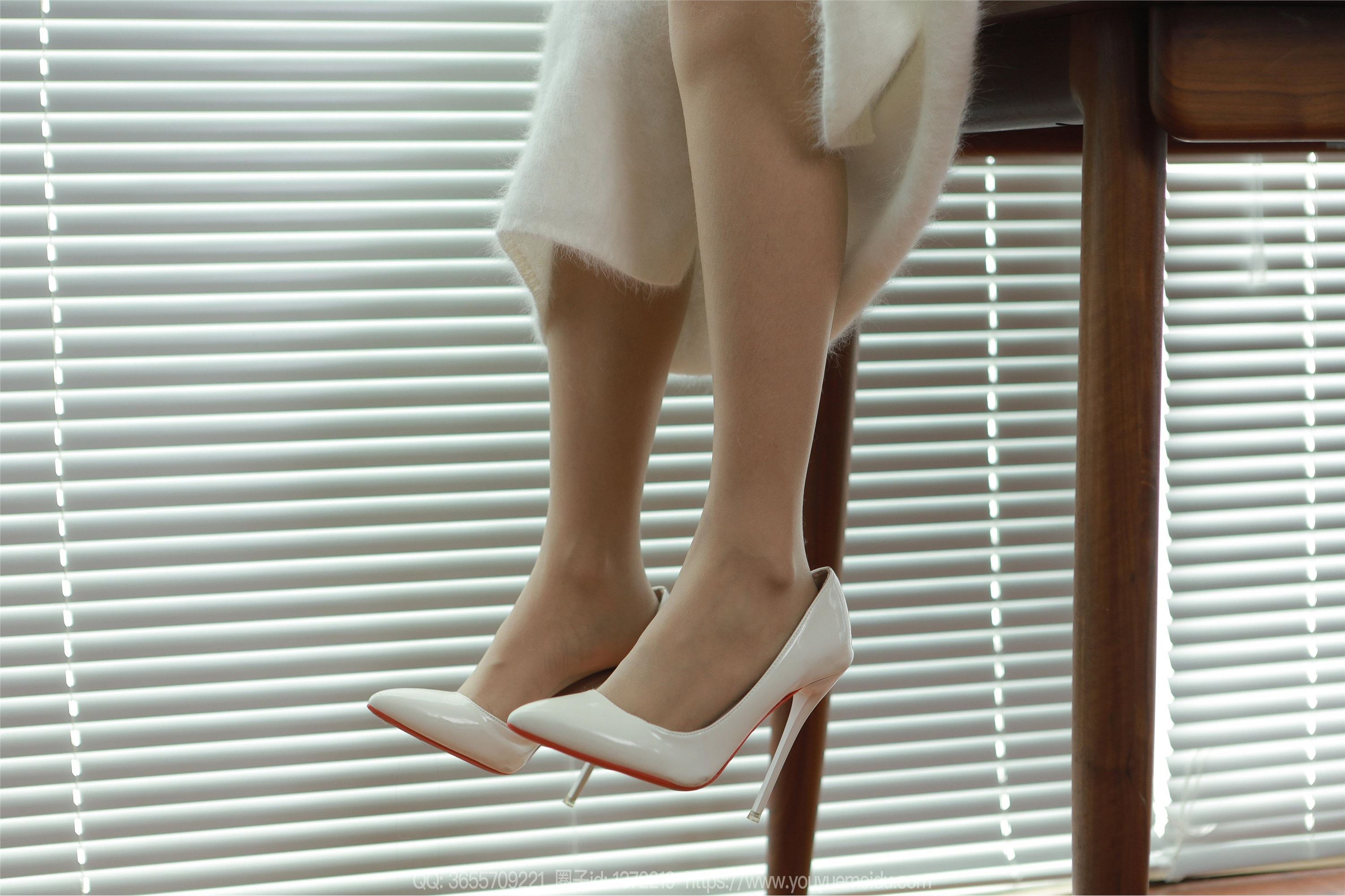 IESS异思趣向  2023.11.27 丝享家 1596 婉萍《白月光（上）》